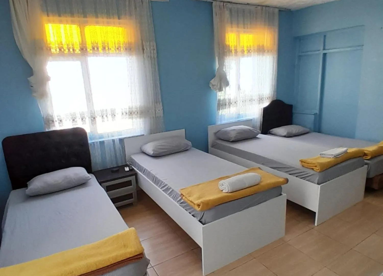 Uenal Otel Pansiyon 안탈리아 홈스테이