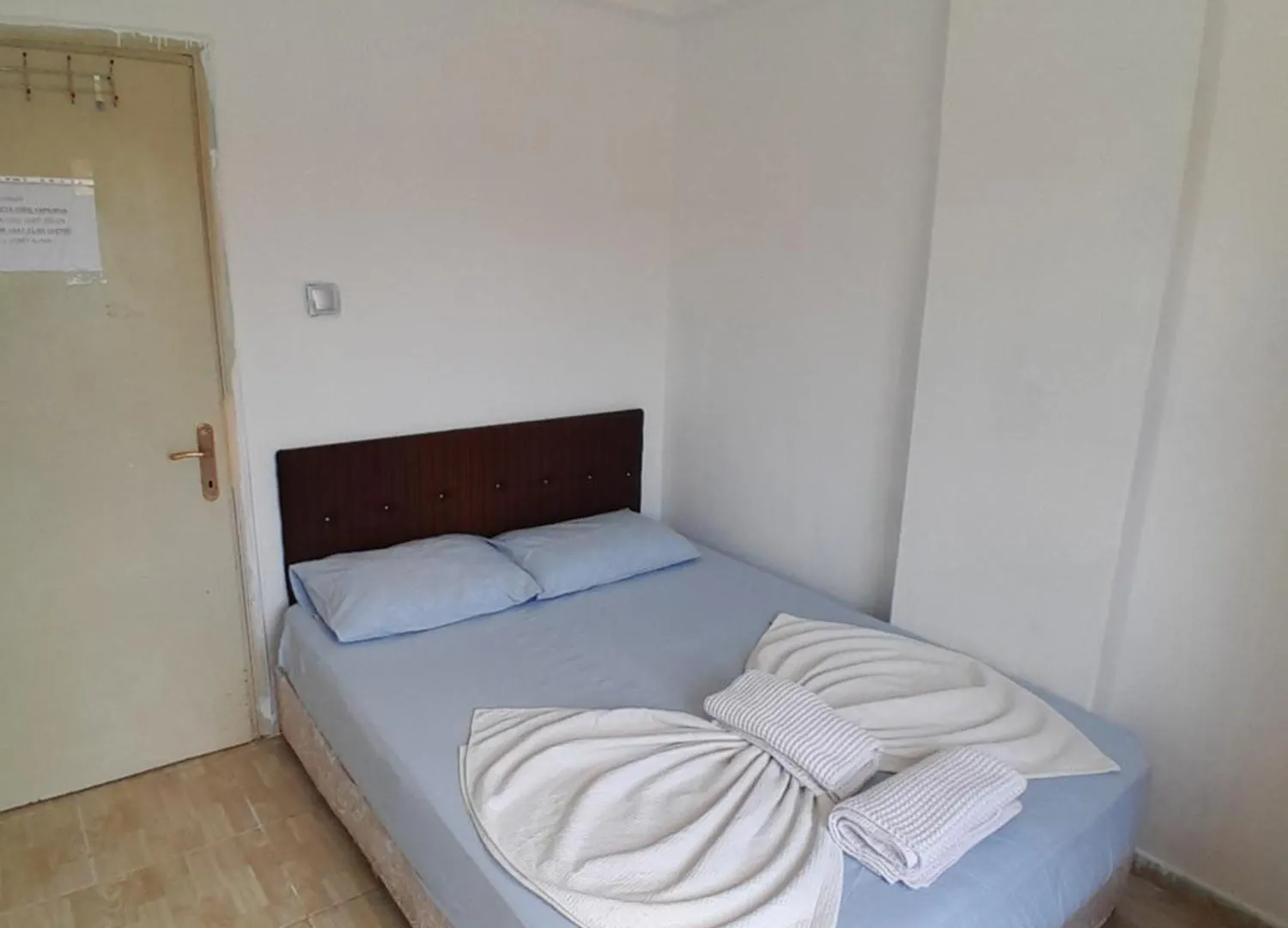 Uenal Otel Pansiyon 안탈리아