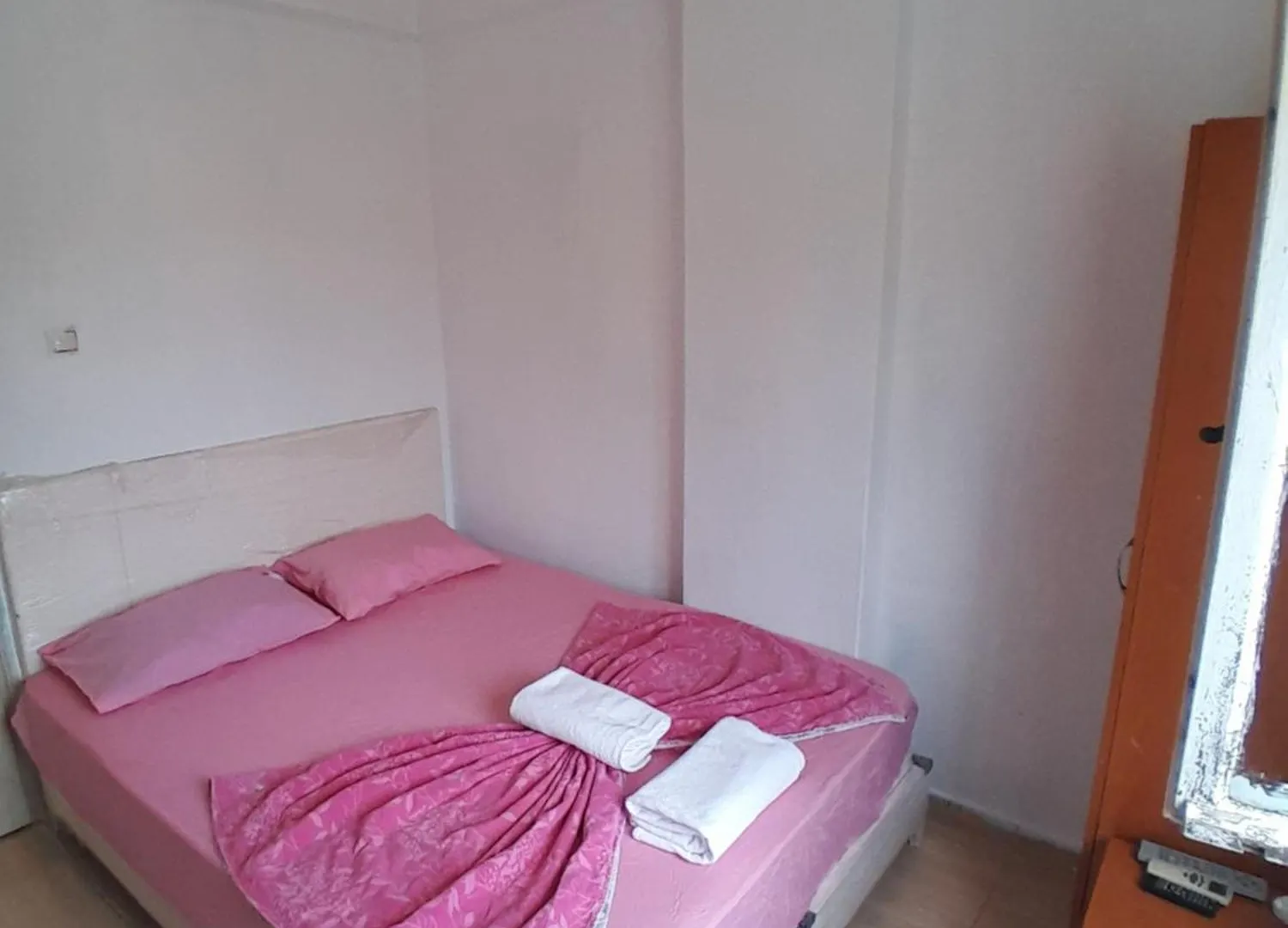홈스테이 Uenal Otel Pansiyon 안탈리아 터키
